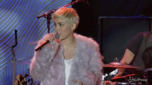 Miley Cyrus e Madonna canteranno assieme per Mtv