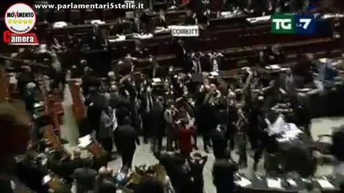 La "manata" di Dambruoso alla M5S Lupo