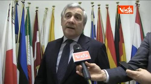 Tajani: "Con la nuova direttiva si pagherà una mora dell'8%"
