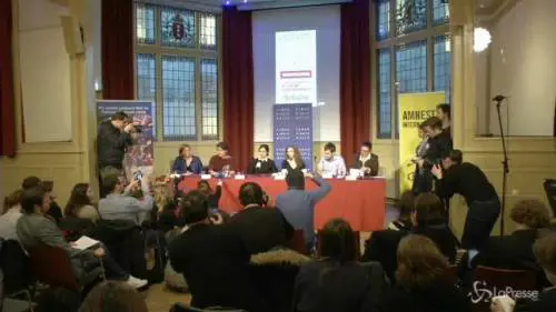 Sochi: Pussy Riot contro Putin per i diritti umani in Russia