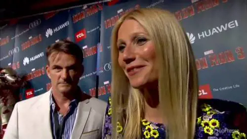 Paltrow e Martin litigano coi vicini: addio alla villa da 7 milioni di sterline