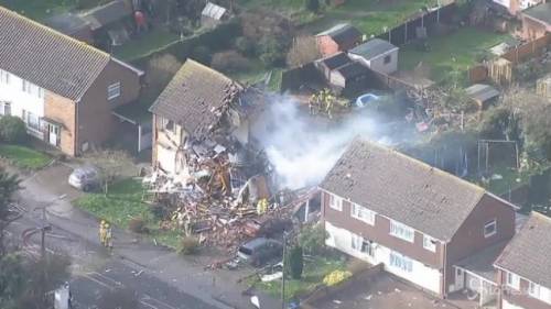 Inghilterra, fuga di gas fa esplodere due case