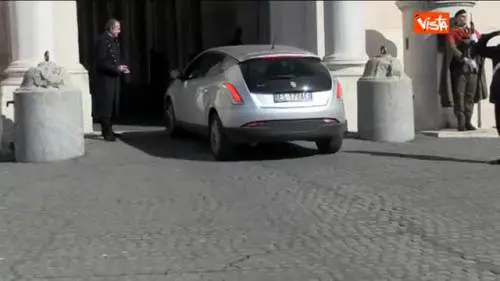 Letta sale al Colle da solo sulla Lancia Delta