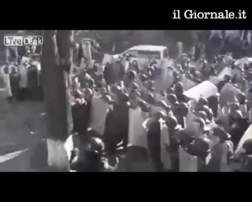 Continuano le violenze nelle strade di Kiev