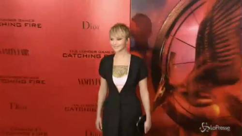 Jennifer Lawrence si allontana da Hollywood: per lei un anno di pausa