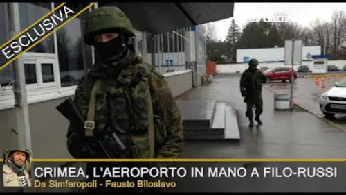 Crimea, l'aereoporto è in mano ai filo-russi