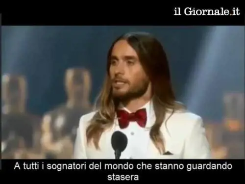 Leto dedica l'Oscar ai sognatori ucraini Scatta la censura