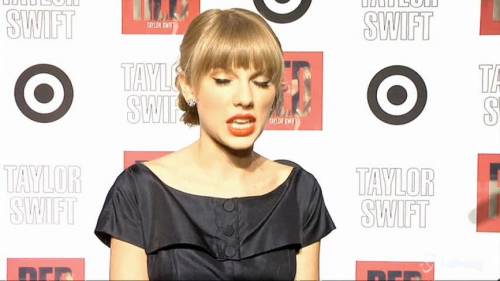 Taylor Swift, stop allo stalker che si crede suo marito