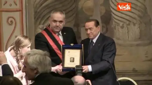 Il Cav: "Non sono abituato a premi, ma a sentenze"