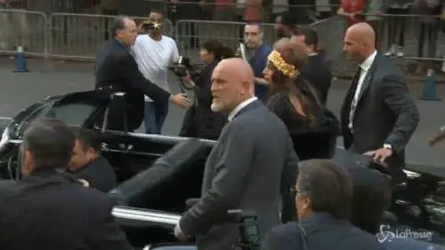 Lady Gaga si confessa: "Penso di essere davvero grasso"
