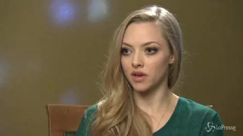 Amanda Seyfried: "Quel bacio con Megan Fox fu molto sexy"