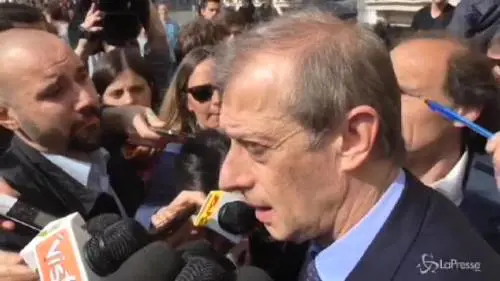 Fassino: "Piena autonomia fiscale per i comuni"