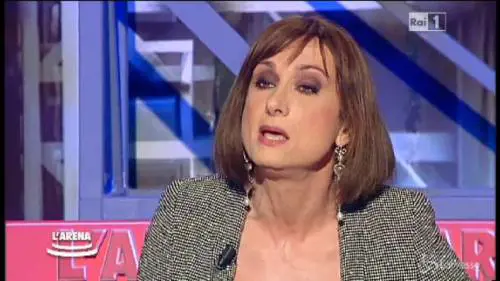 Luxuria: "La maestra mi bacchettò le dita perché mi piacevano i maschi"