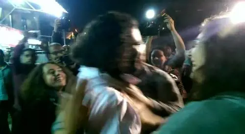 Libero su cauzione l'attivista egiziano Alaa Abd El Fattah
