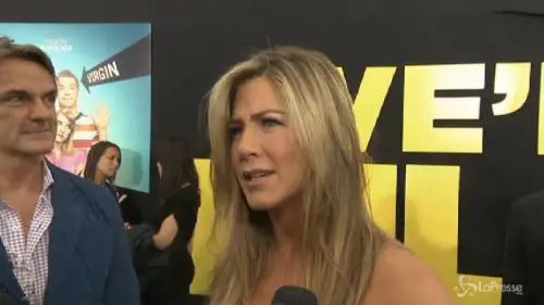Jennifer Aniston: il mio viso? Lo ringiovanisco con una ruota con gli spilli