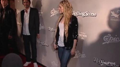 Shakira elogia Gerard Piqué: "Il mio principe azzurro"