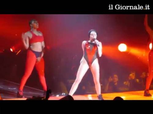 Miley, toccatine e twerking in tour