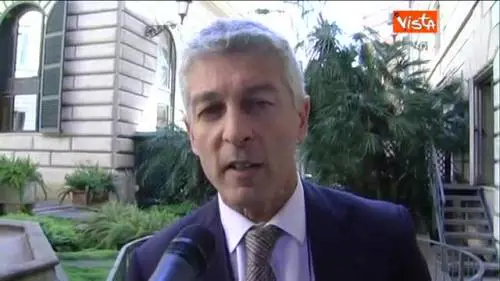 Il no del M5S a Renzi: "Il Senato resti elettivo"
