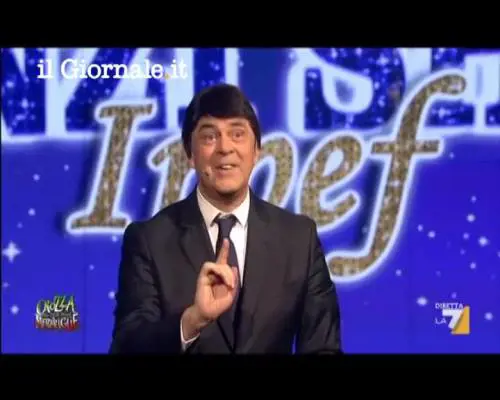 Crozza-Renzi e i mitici 80 euro in busta paga