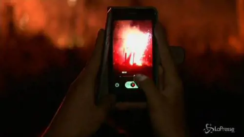 Città del Messico festeggia la Pasqua col "rogo di Giuda"