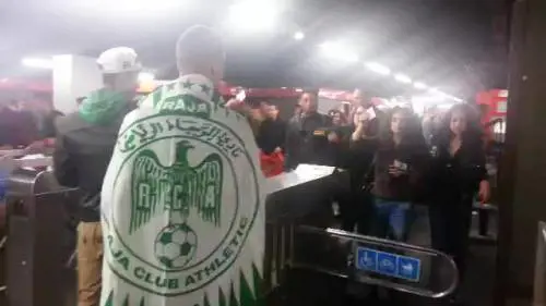 Milano, assalto al metrò