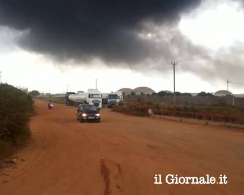 Ghana, esplode una raffineria