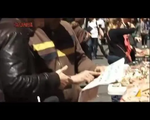 Aggredito giornalista di Piazzapulita