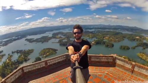 Il giro del mondo in 600 giorni a colpi di selfie