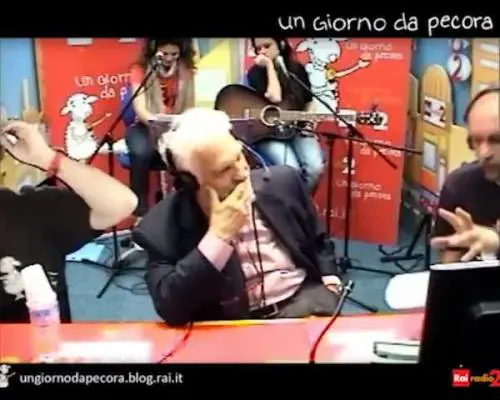 Schultz fa finta di non vedere: "Non credo al complotto"