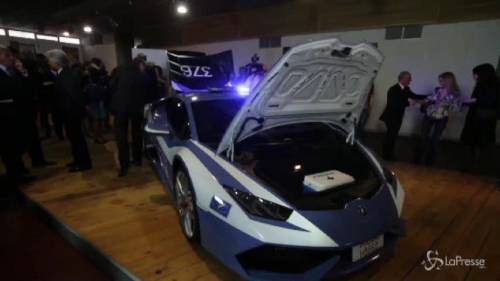 La polizia ha una nuova Lamborghini: pattuglierà le autostrade