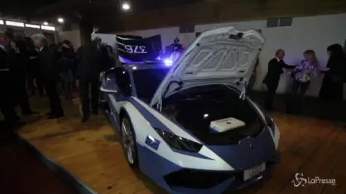 La polizia ha una nuova Lamborghini: pattuglierà le autostrade