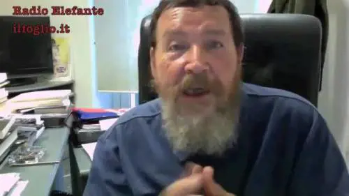 Ferrara festeggia la debacle di Grillo