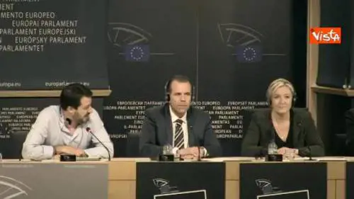 Salvini: "Uniti contro l'inciucio di Ppe e Pse"