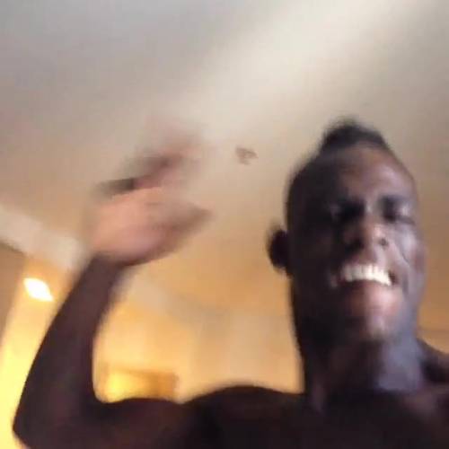 Balo balla su Instagram: "Vi mostro la mia pazzia"