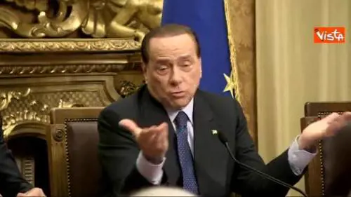 Il Cav: "Con questo sistema Italia ingovernabile"