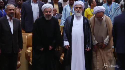 Iraq, Rouhani: "Fermate gli scontri durante il Ramadan"