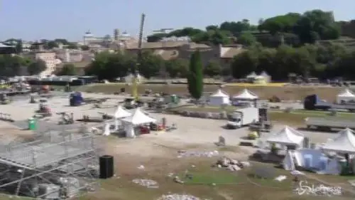 Dopo il concerto il Circo Massimo è una discarica