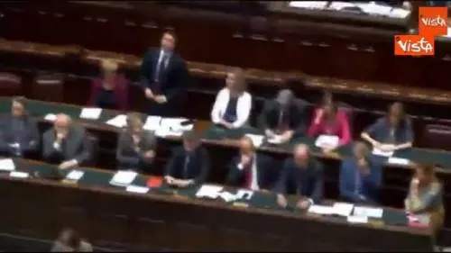 Renzi: "Puntare su crescita e occupazione"