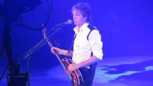 Paul McCartney e la proposta di matrimonio durante il concerto