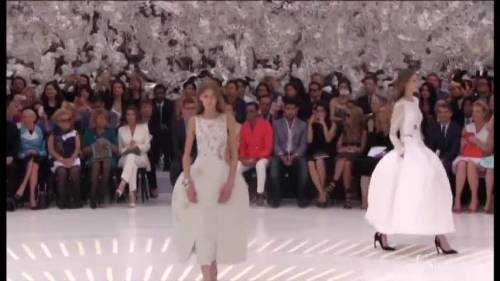 Charlize Theron e Sean Penn alle sfilate di Parigi per la collezione di Dior 