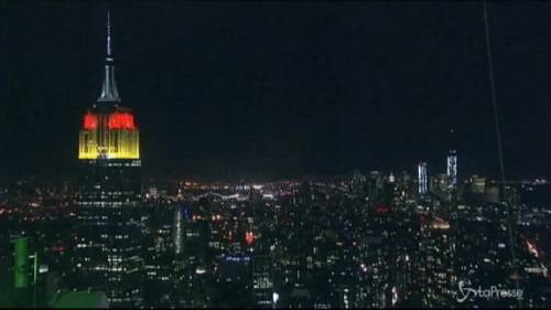 L'Empire State Building veste i colori della Germania