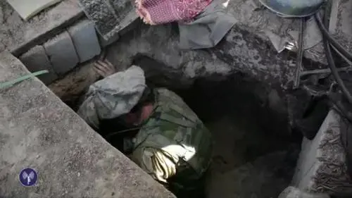 Esercito distrugge tunnel di Hamas