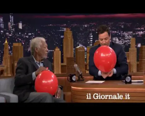 Morgan Freeman e l'intervista sotto l'effetto dell'elio