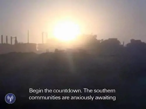 Uno dei tunnel palestinesi in un video dell'esercito