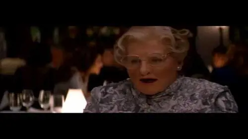 La cena di compleanno nel film Mrs. Doubtfire