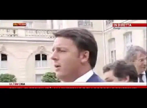 Renzi in difficoltà col francese
