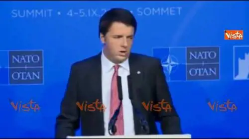Renzi alle forze dell'ordine: "Non accettiamo ricatti"