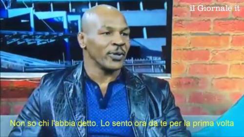 Tyson contro conduttore tv: "Sei un pezzo di m...."
