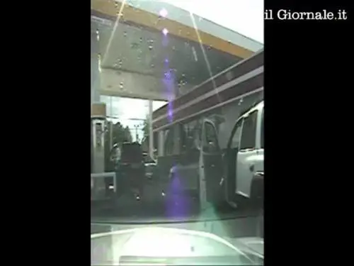Agente di polizia spara ad un uomo disarmato. Bufera negli Usa