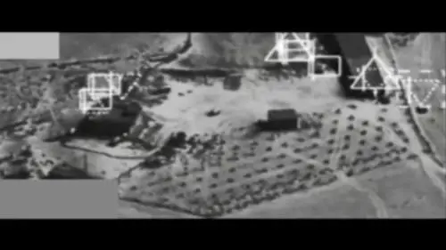 Strike su una base dell'Is vicino a Kobane